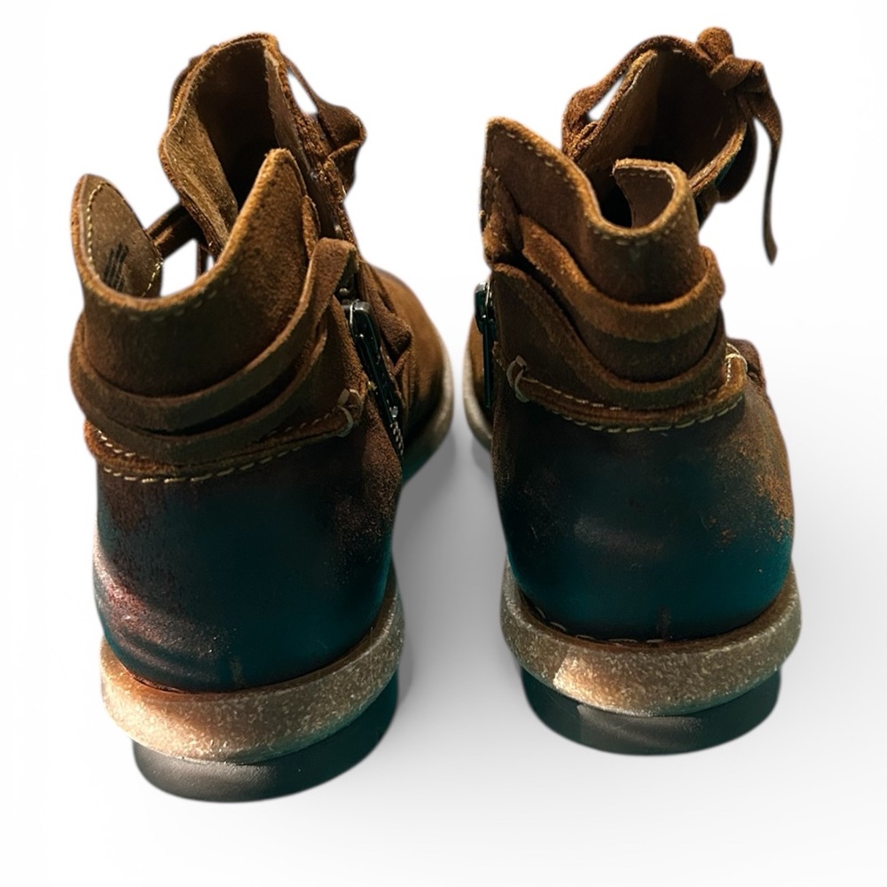 Born, Brown Leather Ankle Boots - Picture 4 of 12